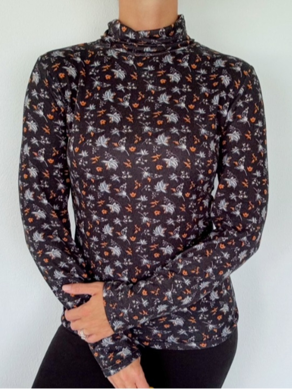 LOFT navy orange floral long sleeve stretch knit turtleneck blouse size large